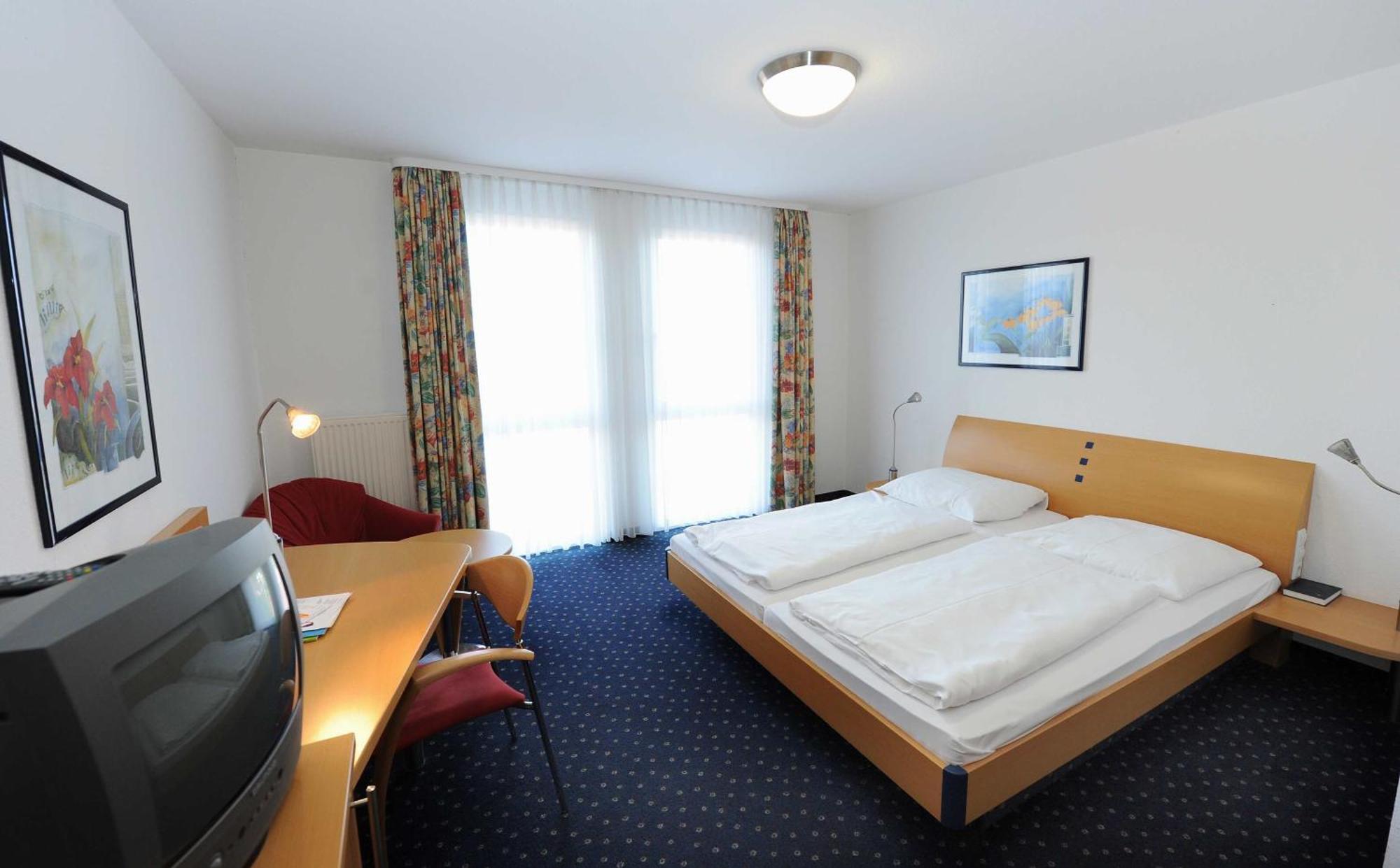 Landhotel Gasthof Krone Kupferzell Exteriör bild