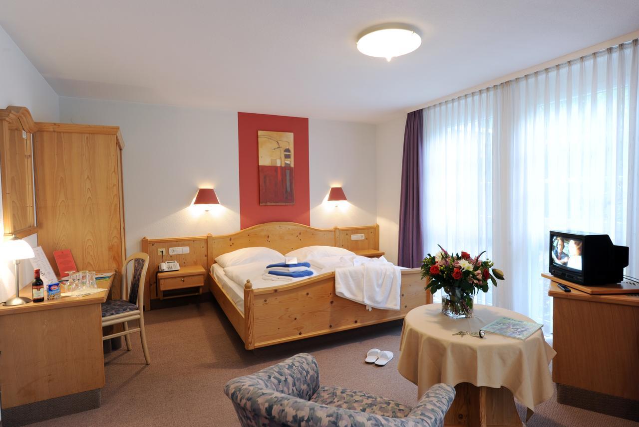 Landhotel Gasthof Krone Kupferzell Exteriör bild