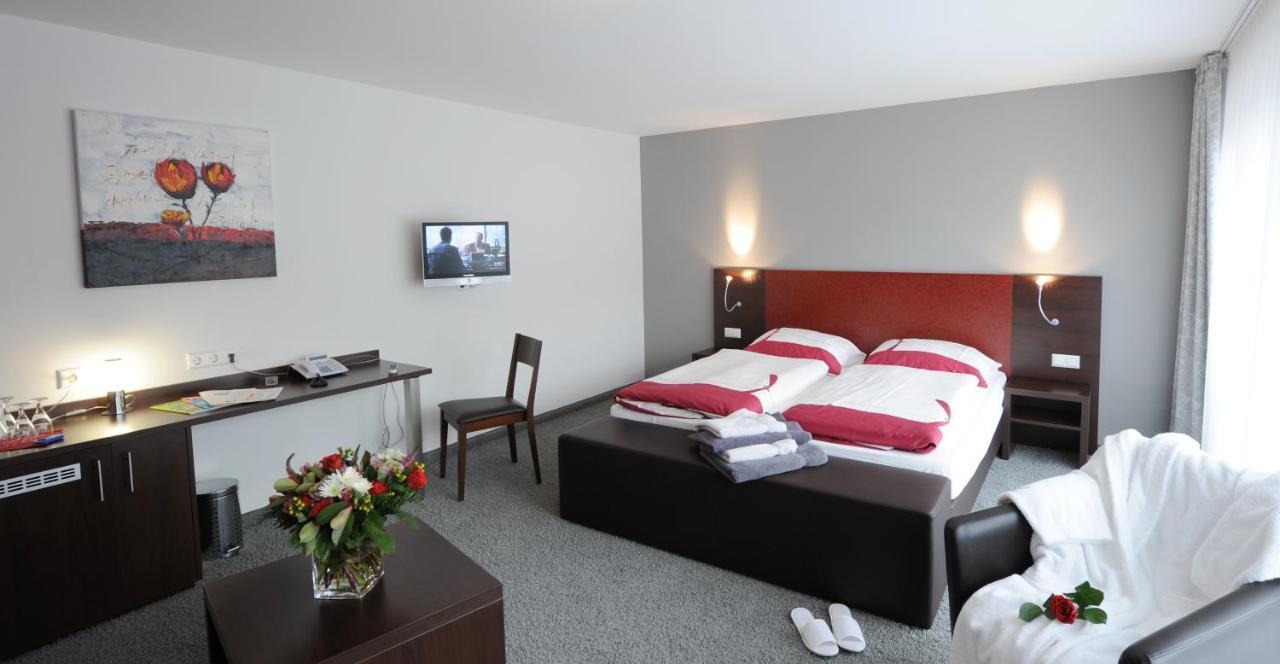 Landhotel Gasthof Krone Kupferzell Exteriör bild